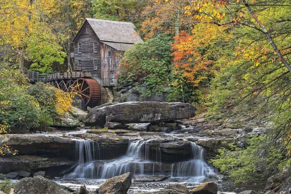 A Glade Creek Grist Mill em West Virginia — Fotografia de Stock