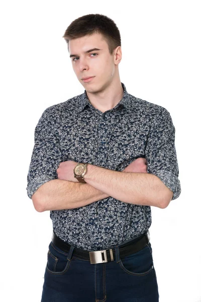 Portrét bystrý mladý muž v košili — Stock fotografie