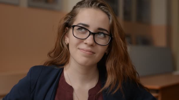 Portrait of a young red-haired woman — Stock Video