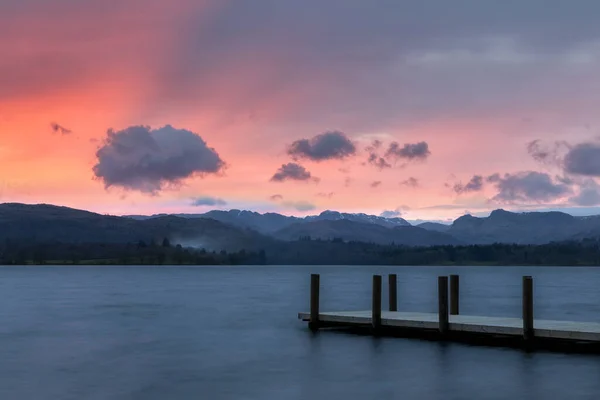 Lake Windermere Looking Langdale Pikes Sunset — Stock Photo, Image