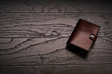 erkek hakiki deri aksesuarlar