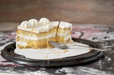 Pasta, çekimin bitmesini beklemek için çok lezzetliydi.