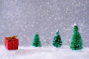 Noel ev dekorasyon ile küçük el yapımı Hediyelik kutu bir sno