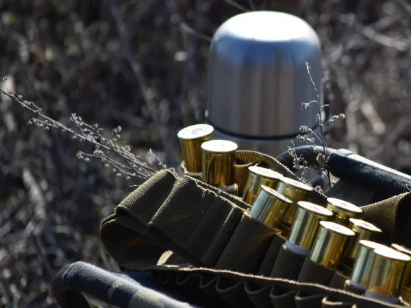 Termos Bandolera Con Cartuchos Escopeta Calibre — Foto de Stock