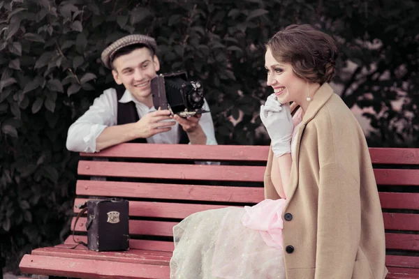 Historical Reconstruction Young Man Woman Photographed Retro Camera While Walking — Stock Photo, Image