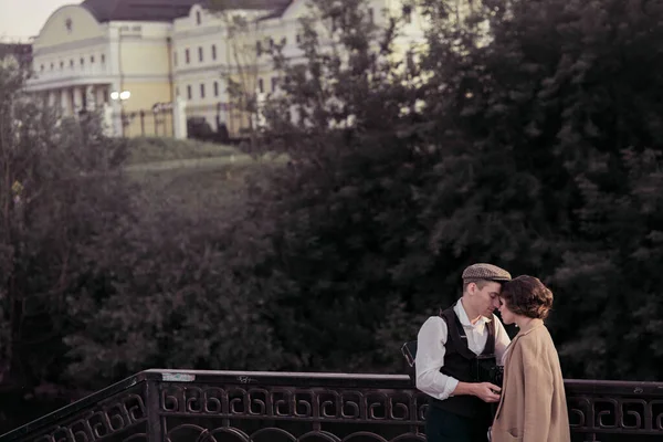 Young Couple Looks Each Other Eyes Standing Fence Clothing Retro — Stock Photo, Image