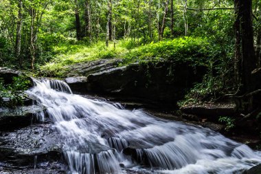 Şelale, Khum Som şelale, Muang bölgesi, Sakon Nakhon, Tayland