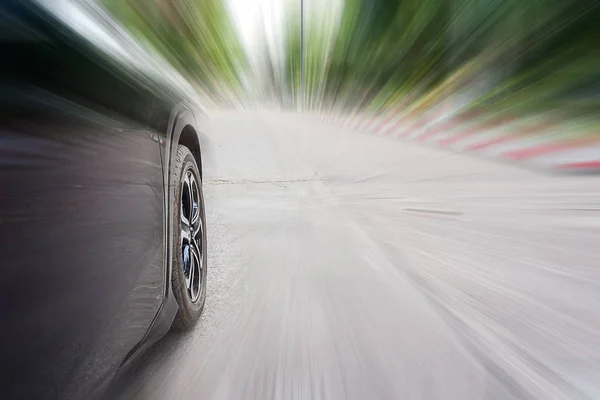 Velocidade do carro, conceito de viagem — Fotografia de Stock