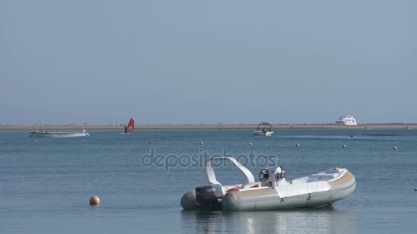 Filmati di barche e navi al rallentatore dell'acqua — Video Stock