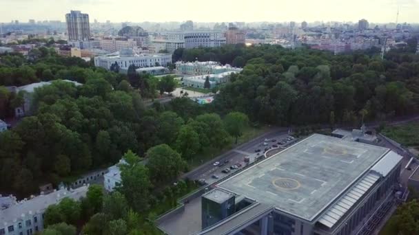 Helipad citycenter Kiev drone footage antenn — Stockvideo