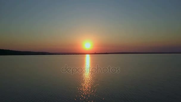 Increíble Aerial Sunset View Ocean Drone Filmación — Vídeos de Stock