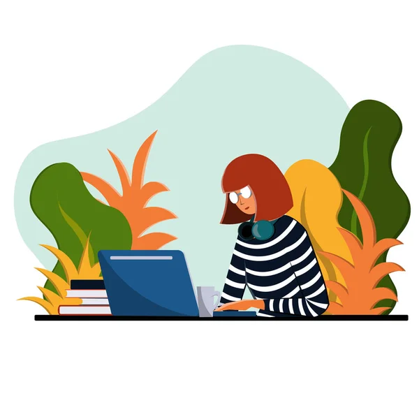 若い女性が机に座ってノートパソコンで働いています 仕事とビジネスをテーマにした平面的なイラスト — ストックベクタ