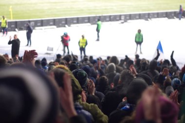 Kışın takım destekleyen Stadyumu