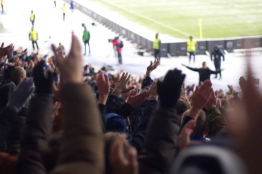 Kışın takım destekleyen Stadyumu