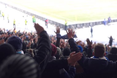 Kışın takım destekleyen Stadyumu