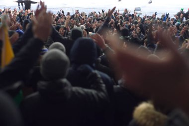 Kışın takım destekleyen Stadyumu