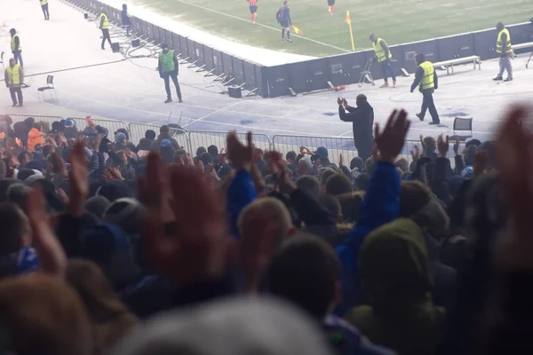 Estádio de apoio à equipe no inverno — Fotografia de Stock