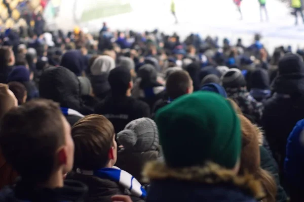 Estádio de apoio à equipe no inverno — Fotografia de Stock