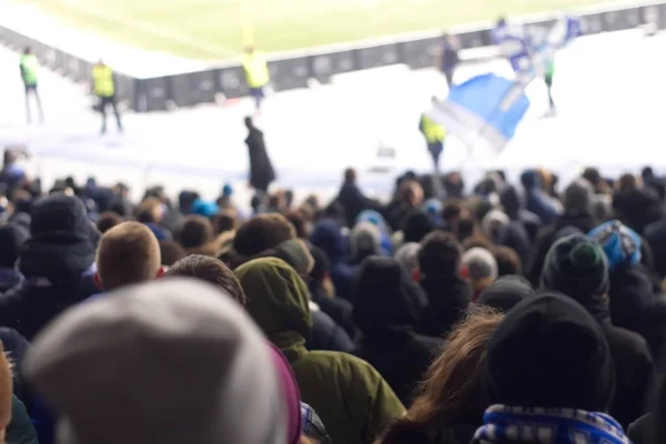 Stadion, wspieranie zespołu w zimie — Zdjęcie stockowe