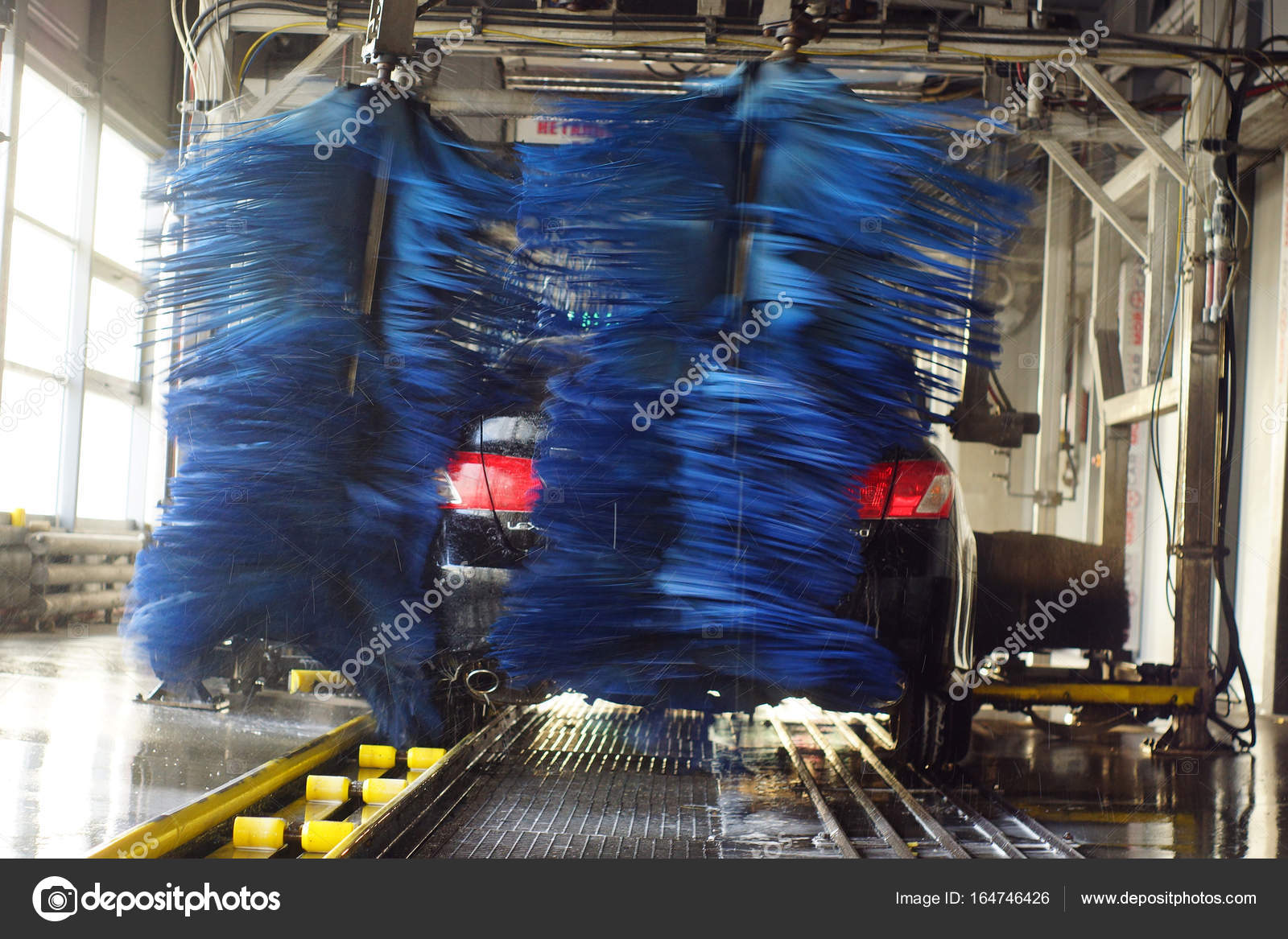 spinning brushes car wash