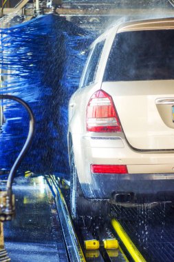 c otomatik oto yıkama eylem