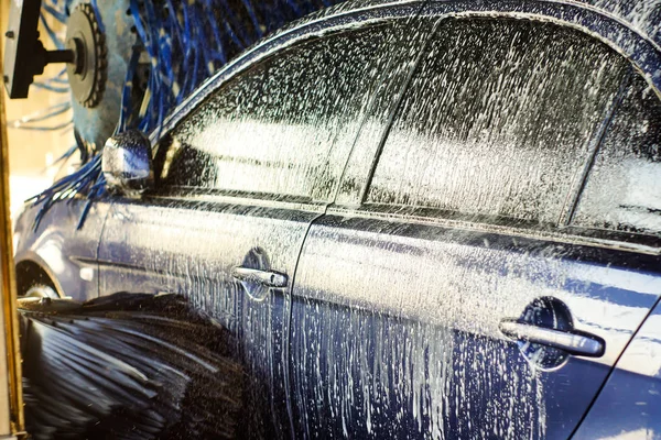 c otomatik oto yıkama eylem