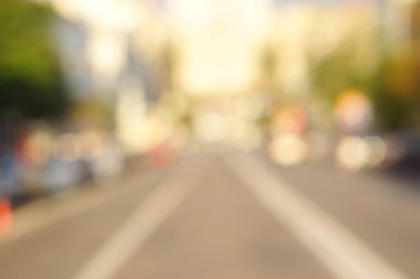 Soyut insanlar arka plan, bir sokakta yürüyen insanların tanınmaz siluetleri bulanıklık