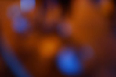 Gece şehir mavi bokeh arka plan bulanıklık lens flare yansıma ışık güzel daire glitter lamba karanlık gökyüzü festival havai fişek ile sokak