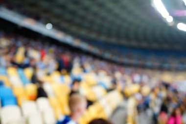 Bulanık boş gece grand futbol ışıklar arenada. Futbol ya da futbol oyuncu. Bokeh ile soyut spor arka plan.