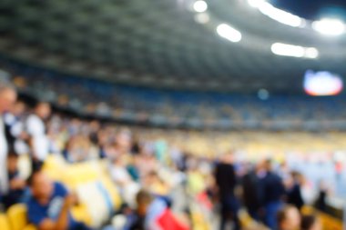 Bulanık boş gece grand futbol ışıklar arenada. Futbol ya da futbol oyuncu. Bokeh ile soyut spor arka plan.