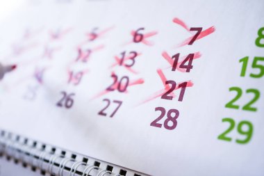 Masaüstü takvim, işareti işaretler işaretler.