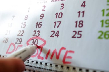 Masaüstü takvim, işareti işaretler işaretler.