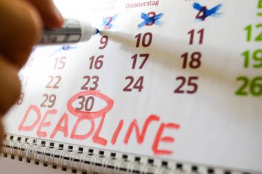 Masaüstü takvim, işareti işaretler işaretler.