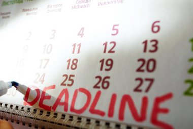 Masaüstü takvim, işareti işaretler işaretler.