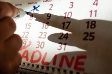 Masaüstü takvim, işareti işaretler işaretler.