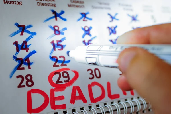 Masaüstü takvim, işareti işaretler işaretler.