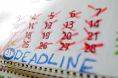 Duvar takvimi, işaretleyici işaretleri önemli tarihler, son tarih