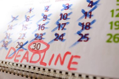 Duvar takvimi, işaretleyici işaretleri önemli tarihler, son tarih