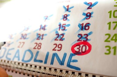 Duvar takvimi, işaretleyici işaretleri önemli tarihler, son tarih