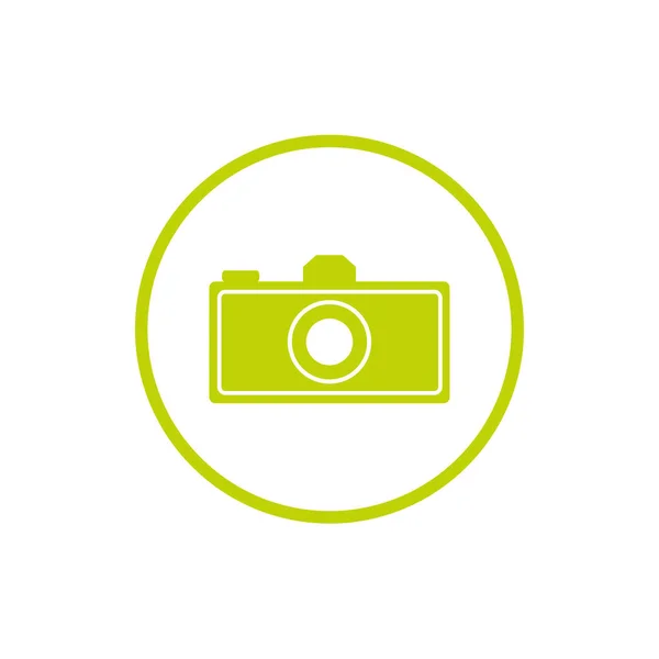 Grüne Kamera im Kreis-Symbol. Vektorfoto-Logo. — Stockvektor