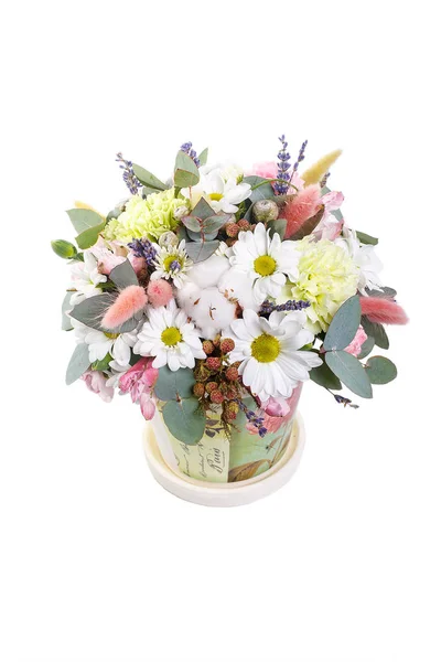 Bouquet dans une casserole de chrysanthèmes, coton — Photo