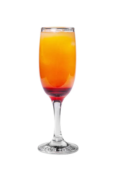 Zomer cocktail op geïsoleerde witte achtergrond — Stockfoto