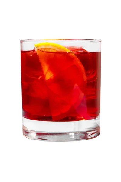 Sommar cocktail på isolerade vit bakgrund — Stockfoto