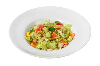 Sezar Salata tavuk plaka beyaz izole