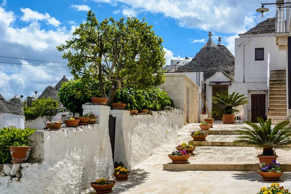 Alberobello, apulien, italien — Stockfoto