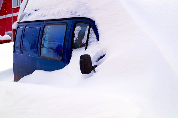 Voiture Est Recouverte Neige Après Fortes Chutes Neige Saisons — Photo