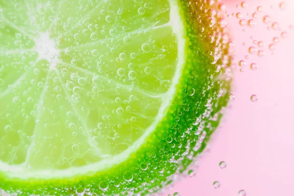 Lime Fruits Water Water Bubbles Juicy Citrus Close Macro Selective — Stock Photo, Image