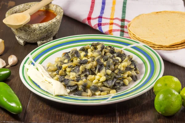 Huitlacoche Meksika yemeği — Stok fotoğraf