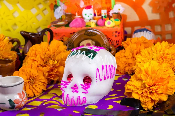 Ofreciendo por los muertos —  Fotos de Stock