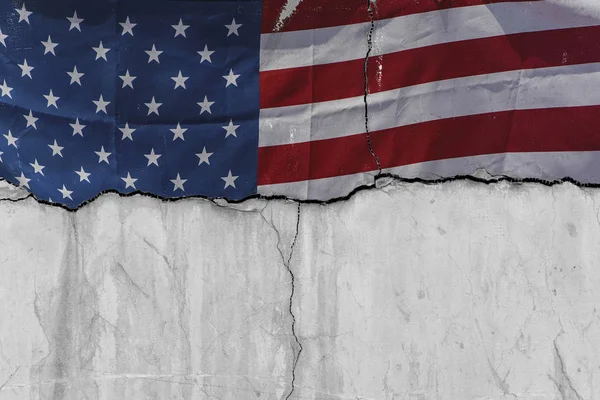 Teil der amerikanischen Flagge auf grauem Betongrund, Konzeptbild — Stockfoto